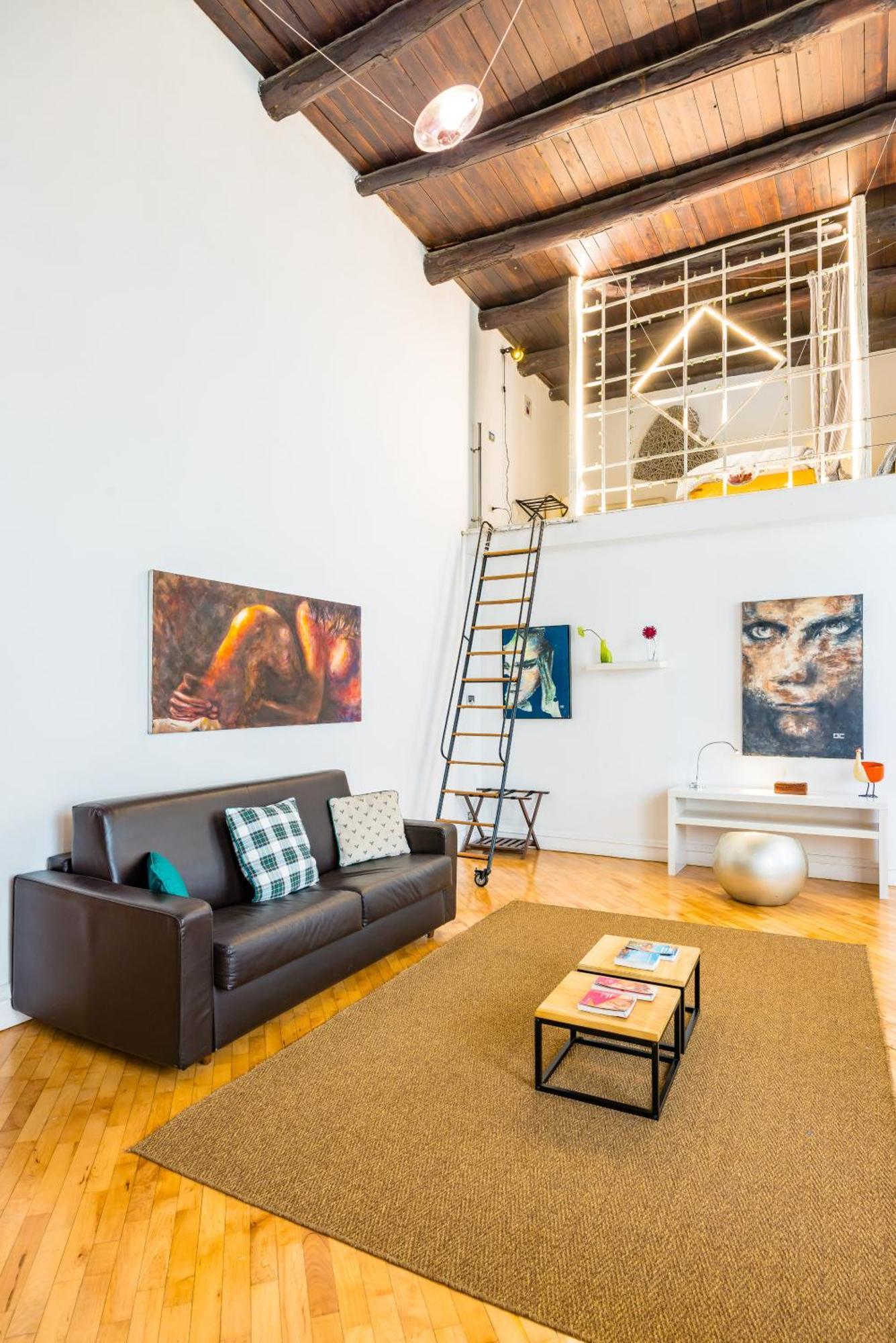 Gorgeous Loft By Napoliapartments *