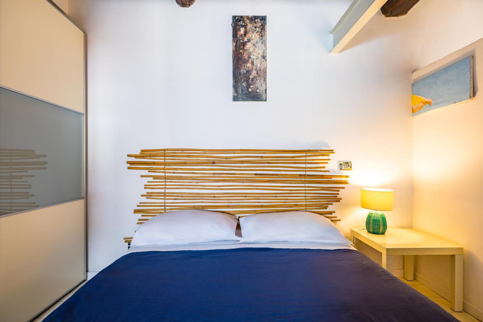Gorgeous Loft By Napoliapartments Naples