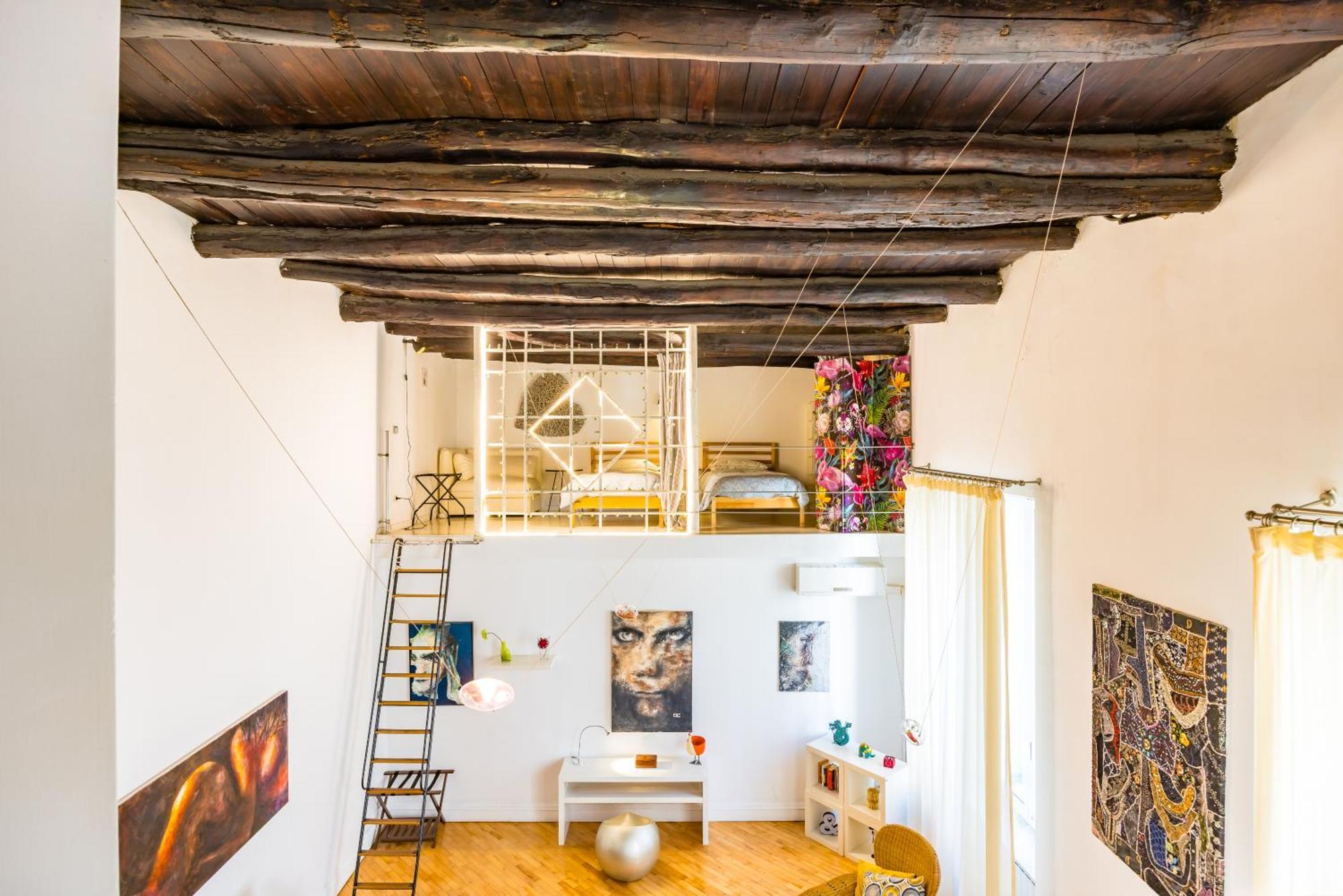 Gorgeous Loft By Napoliapartments Naples
